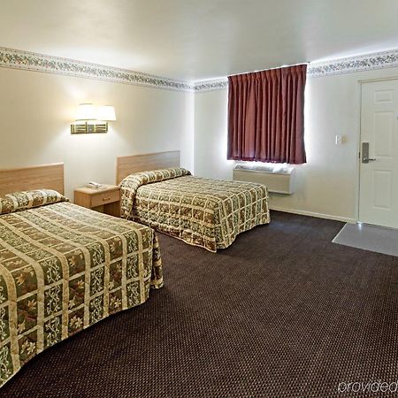 Americas Best Value Inn Mckinney Ruang foto