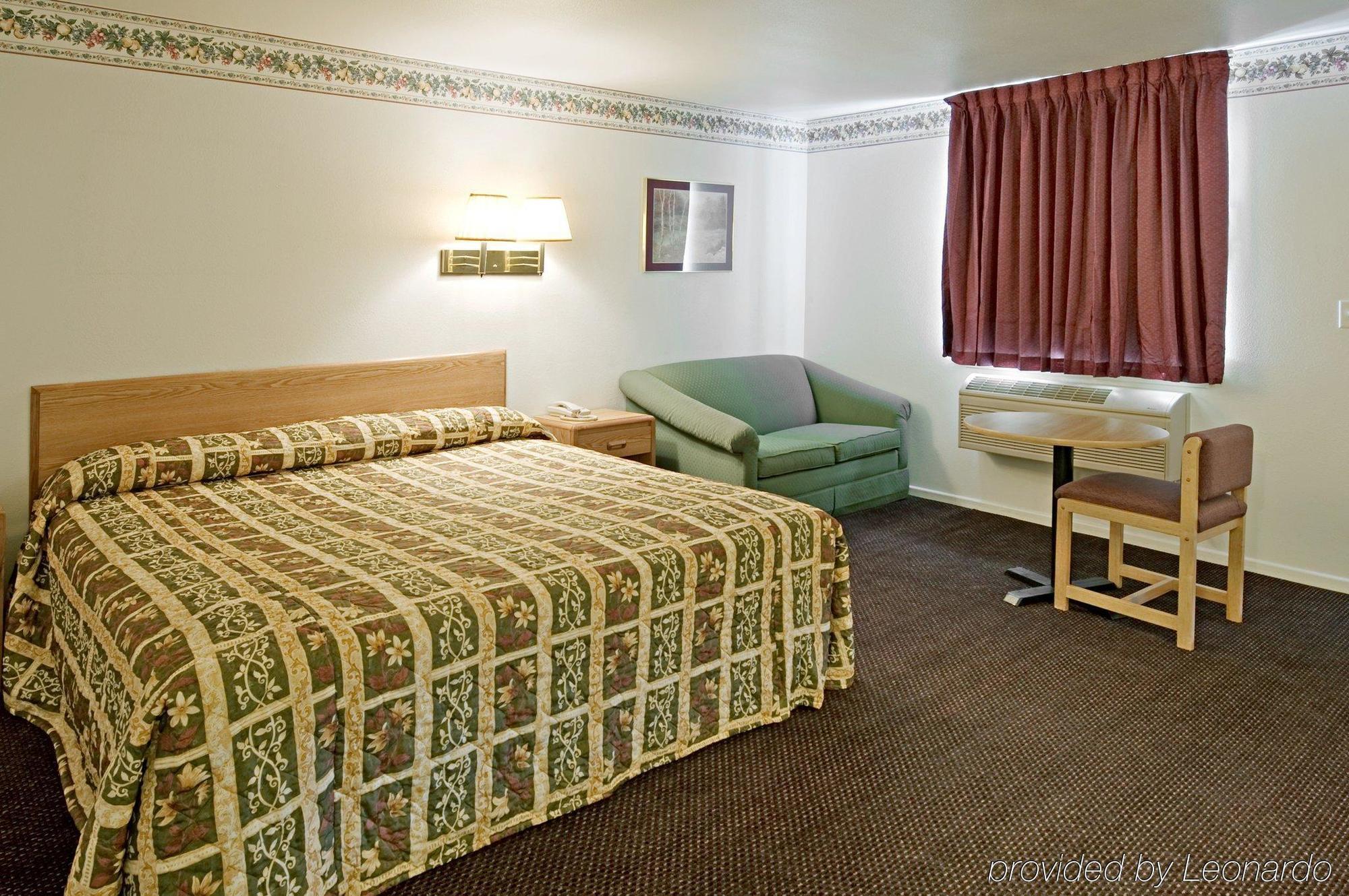 Americas Best Value Inn Mckinney Ruang foto