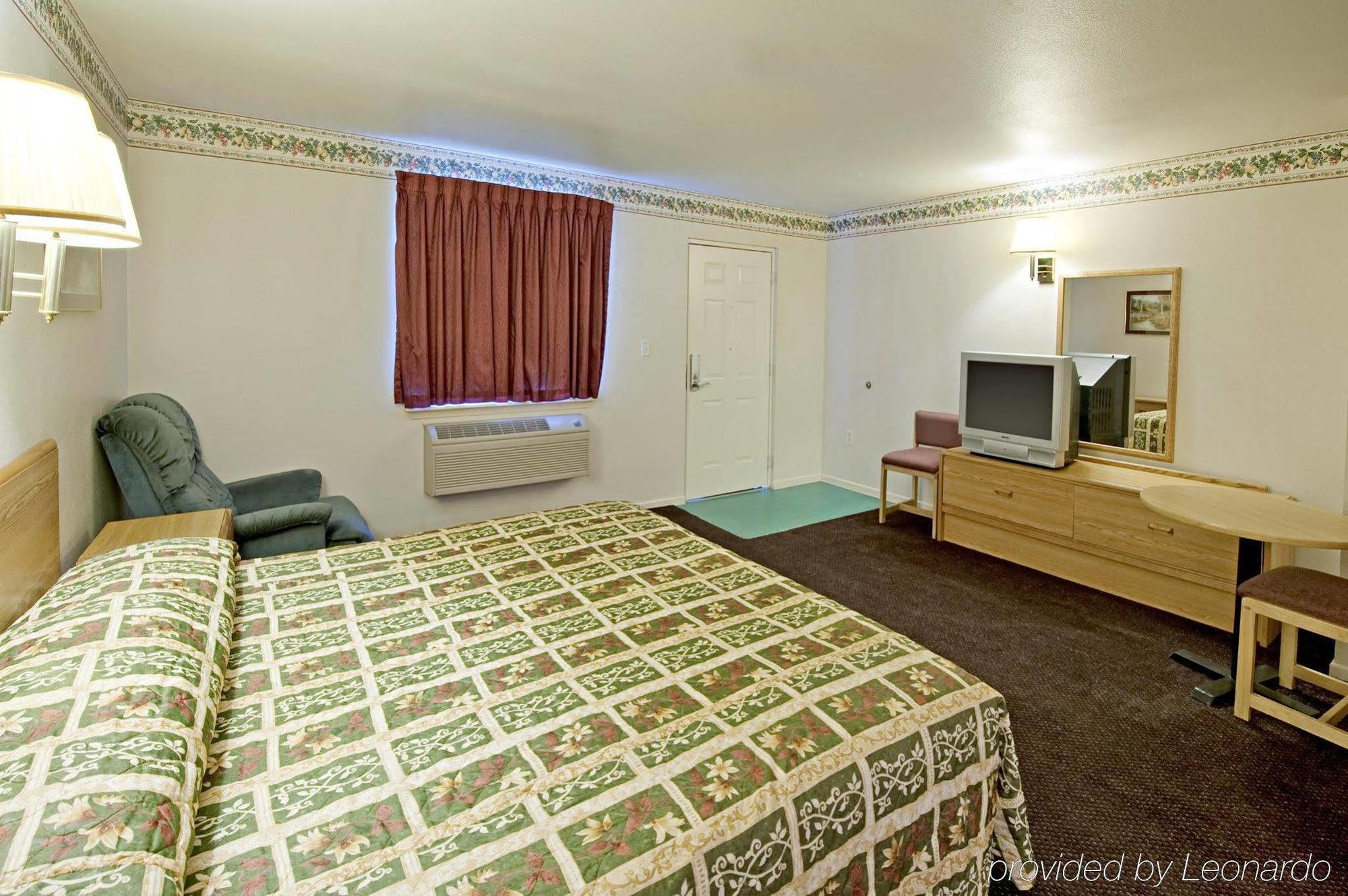 Americas Best Value Inn Mckinney Ruang foto